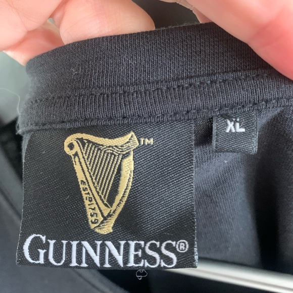 *RARE* Guinness x Aches Exclusive Black Toucan T-shirt - Picture 4 of 4